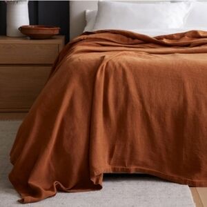 QUINCE Vintage Wash European Heavy Linen Bed Cover King/Cal King Terracotta